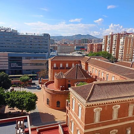 Habitacion Privada Centro Malaga Cerca Tren Maria Zambrano Y Playa Muy Buena Conexion Wifi Ngoại thất bức ảnh