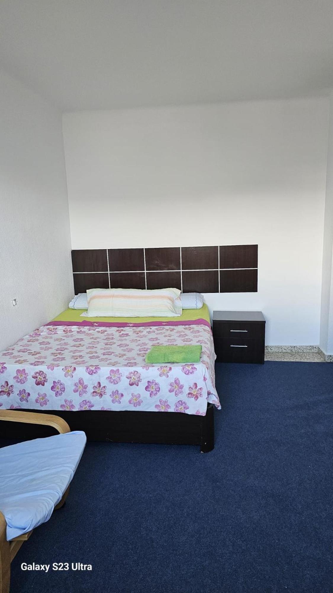Habitacion Privada Centro Malaga Cerca Tren Maria Zambrano Y Playa Muy Buena Conexion Wifi Phòng bức ảnh