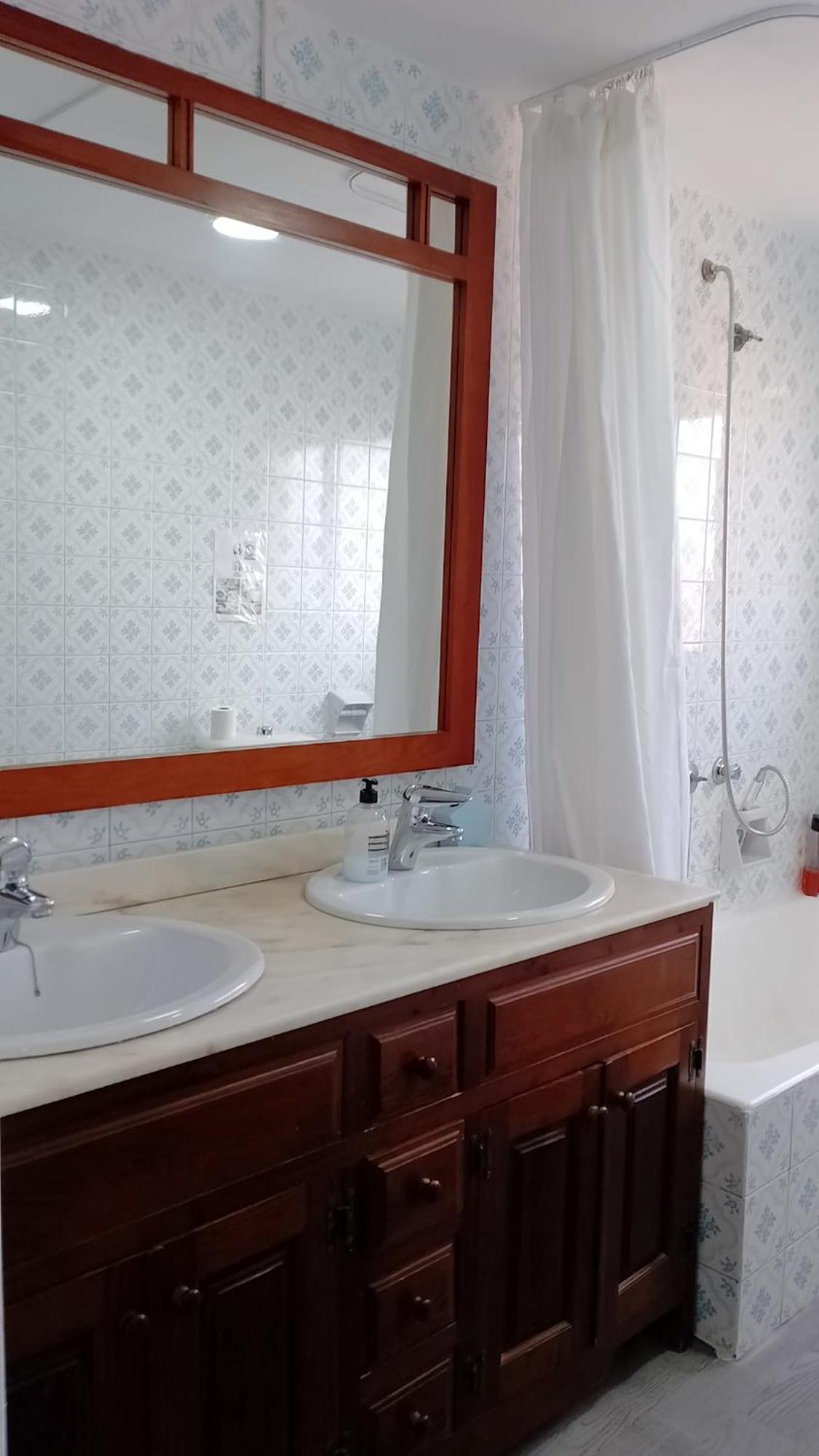 Habitacion Privada Centro Malaga Cerca Tren Maria Zambrano Y Playa Muy Buena Conexion Wifi Ngoại thất bức ảnh